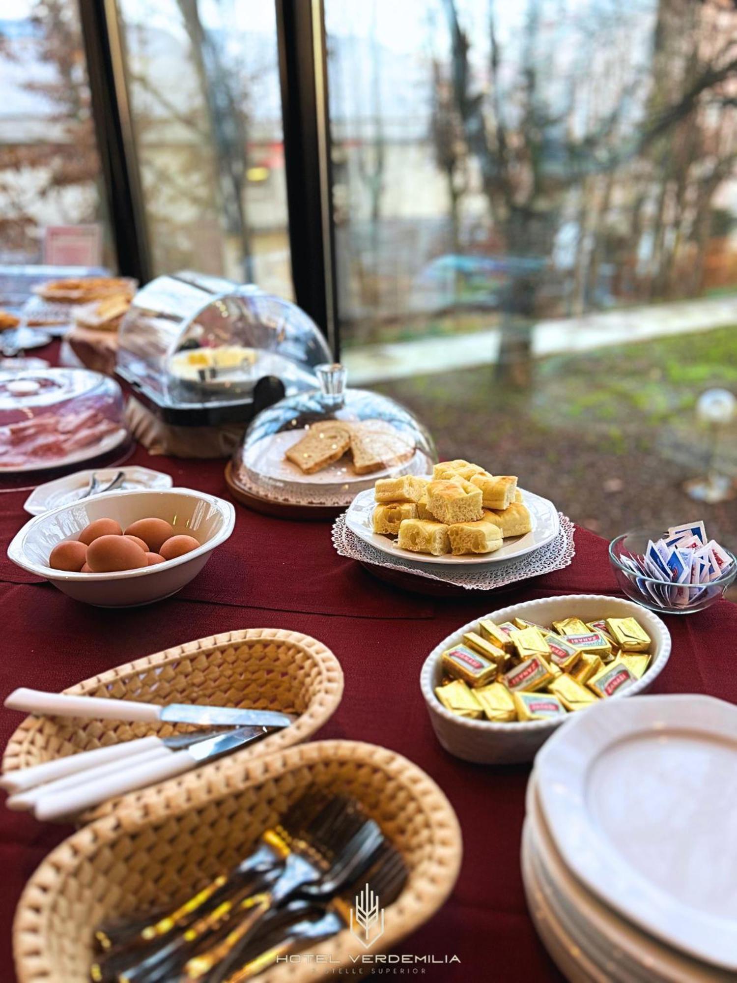 Verdemilia Hotel Anzola dell'Emilia Eksteriør billede