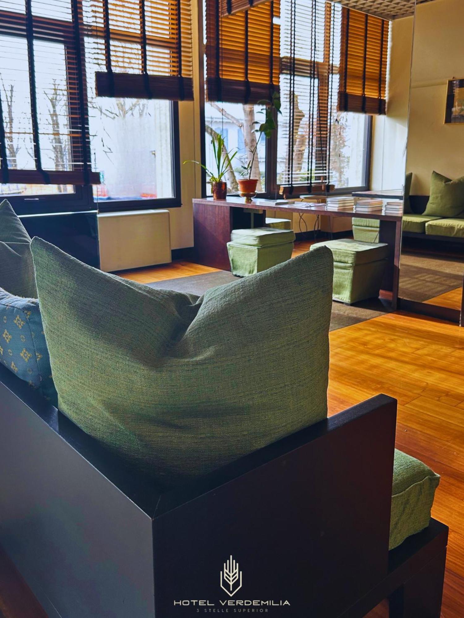 Verdemilia Hotel Anzola dell'Emilia Eksteriør billede