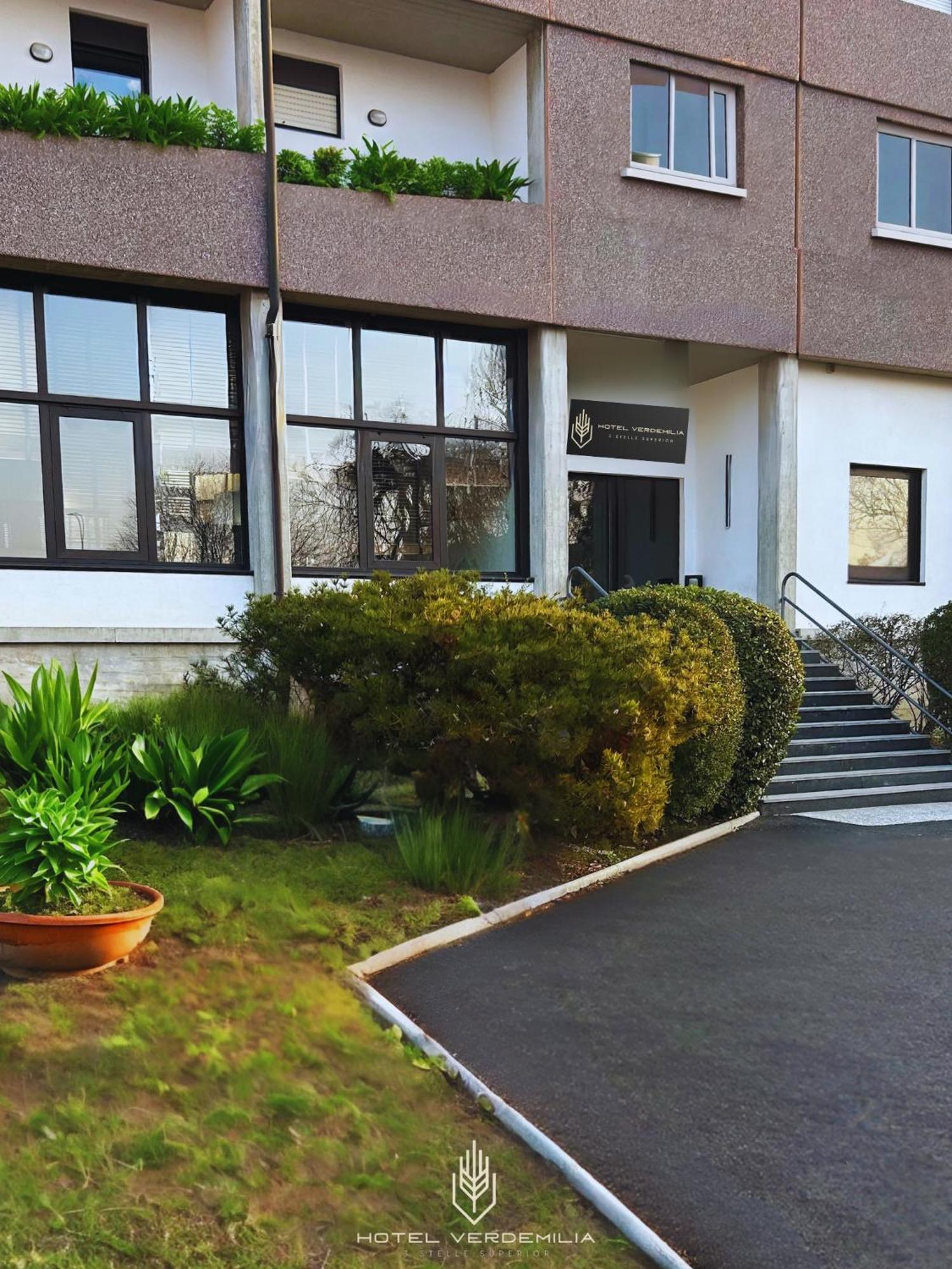 Verdemilia Hotel Anzola dell'Emilia Eksteriør billede