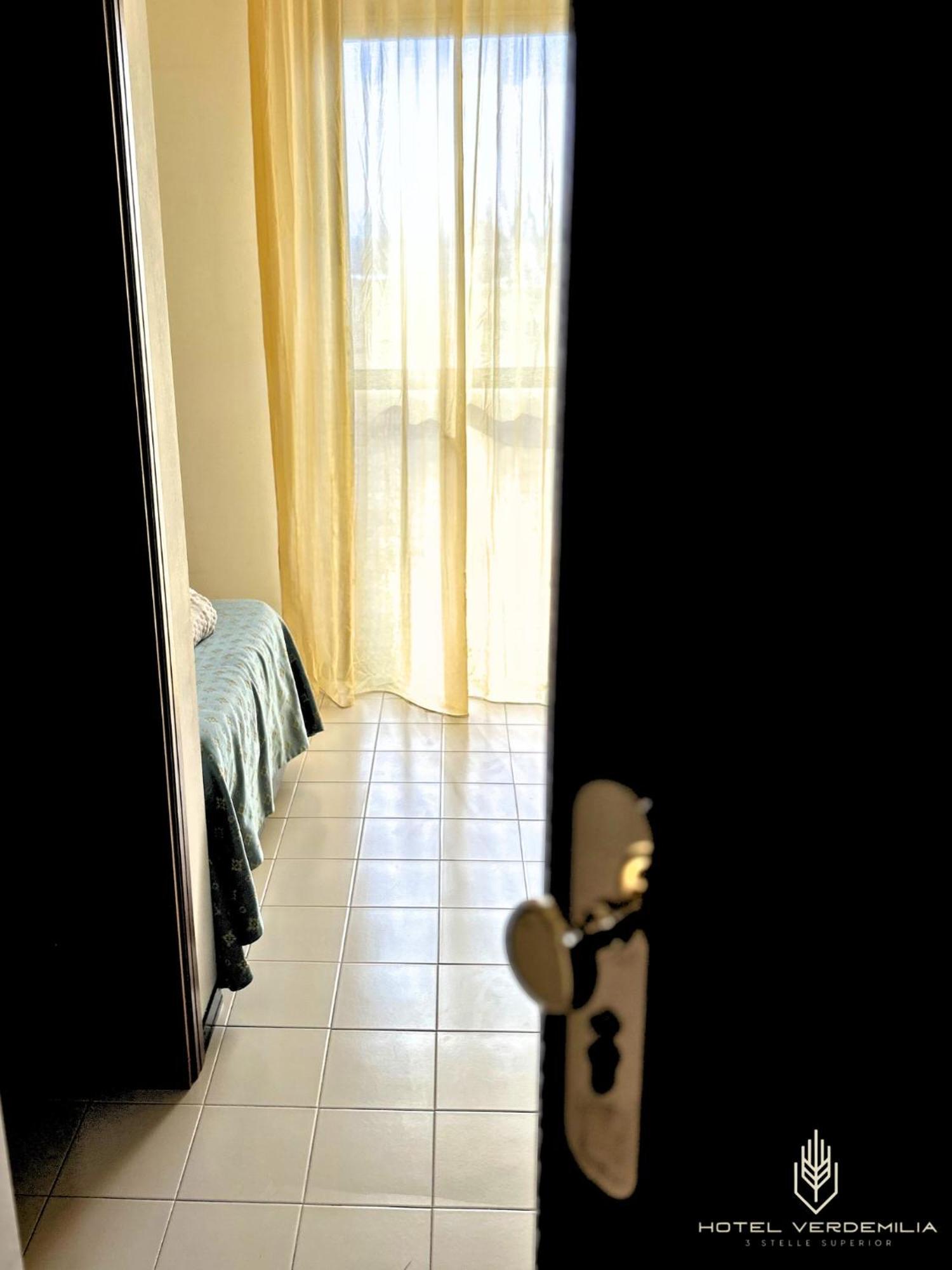 Verdemilia Hotel Anzola dell'Emilia Eksteriør billede