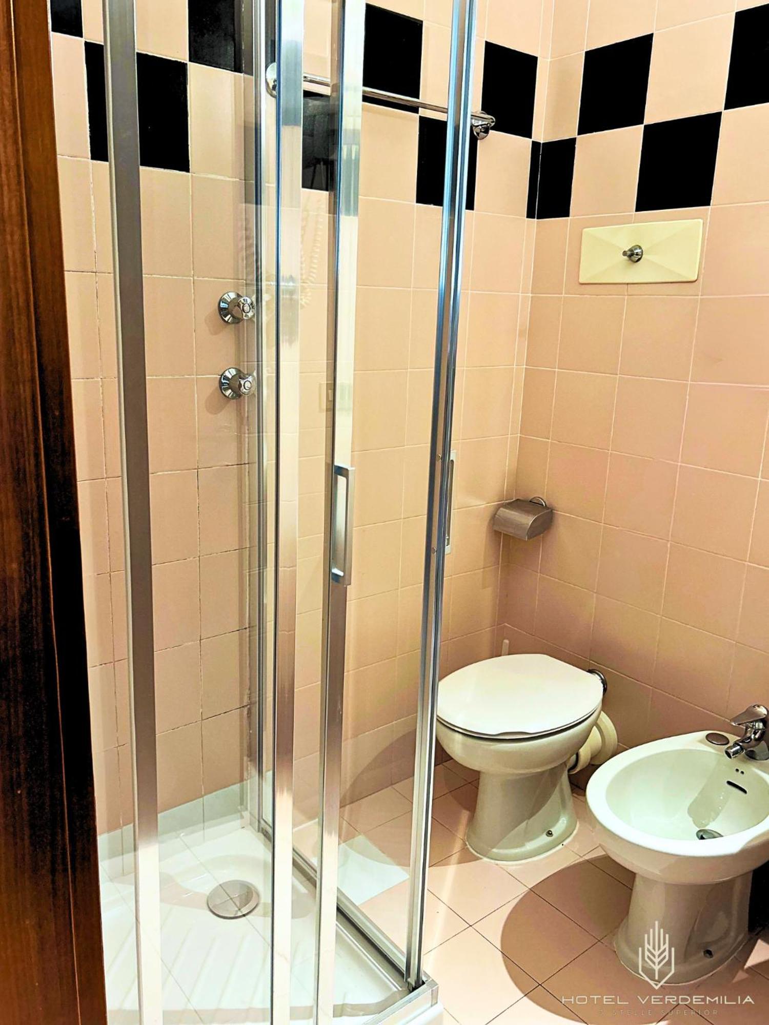 Verdemilia Hotel Anzola dell'Emilia Eksteriør billede