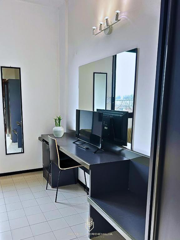 Verdemilia Hotel Anzola dell'Emilia Eksteriør billede